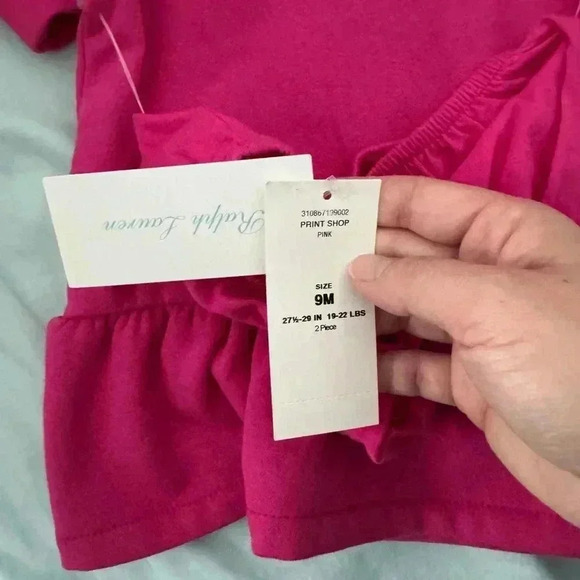 NWT Polo Ralph Lauren Baby Girls Bear Fleece Dress & Bloomer Set
9 Months, Pink - Picture 5 of 5